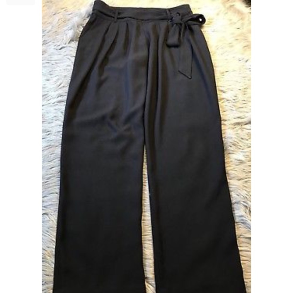 Tracy Ellen pants BRAND NEW!